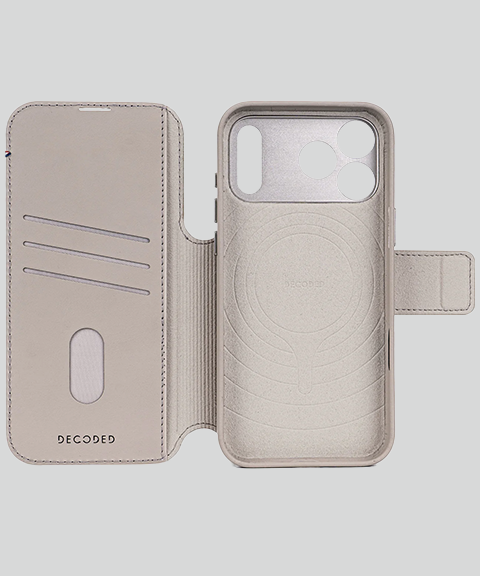 Decoded Leather Wallet - iPhone 17 Pro